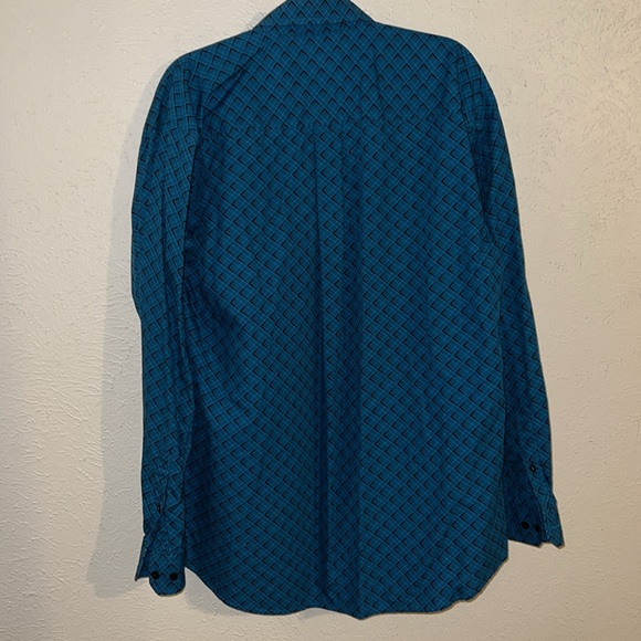 Men’s Cinch Button Down Long Sleeve - Picture 5 of 6